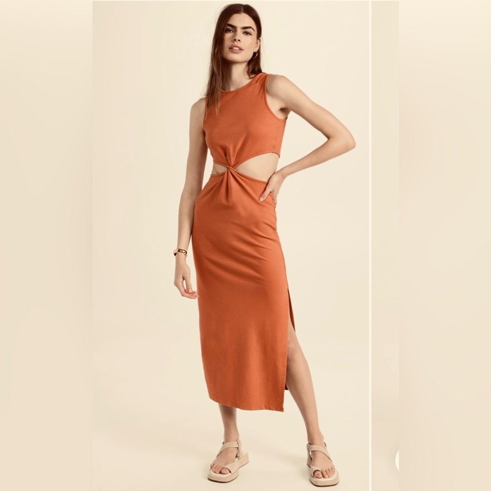 NWT SUNDRY Cutout Midi Dress – Effortlessly Chic & Fun - Picture 3 of 10